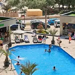 Apartmán Waves N Pools Năvodari