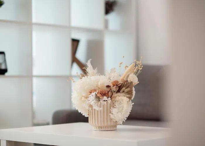 Waves N Pools Apartment