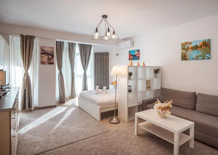 Apartment Waves N Pools Navodari